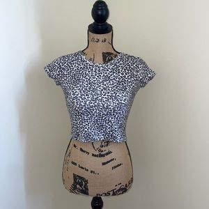 Women’s XS/S, Brandy Melville, RARE Blue Cheetah Print Crop Top
